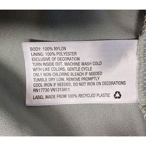 Xhilaration Sleeveless Mint Green Halter Neck Lace Top Blouse Size Medium - Picture 8 of 8